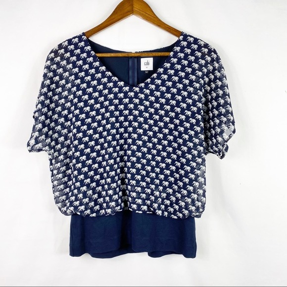 CABI Parade Elephant Print Blouse in XS - Picture 2 of 7